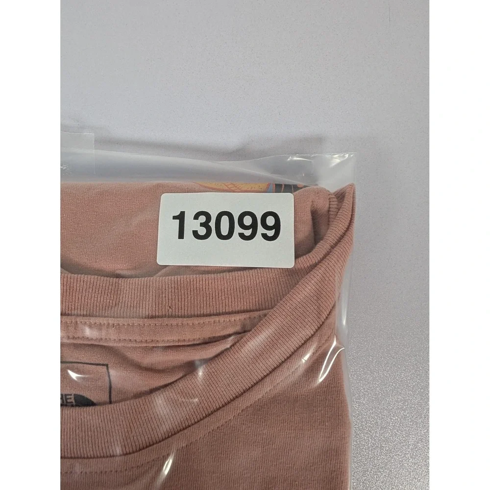 North Face Shirt Womens 1X Graphic International Womens Day Never Stop Exploring - Picture 10 of 10